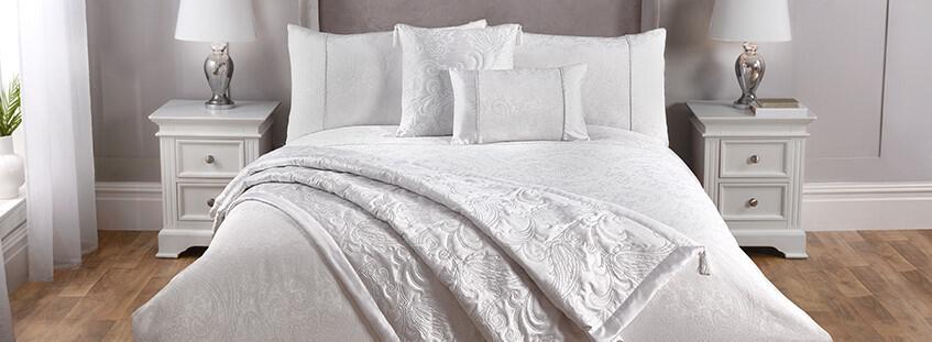 /julian-charles-bedroom-white-bedding