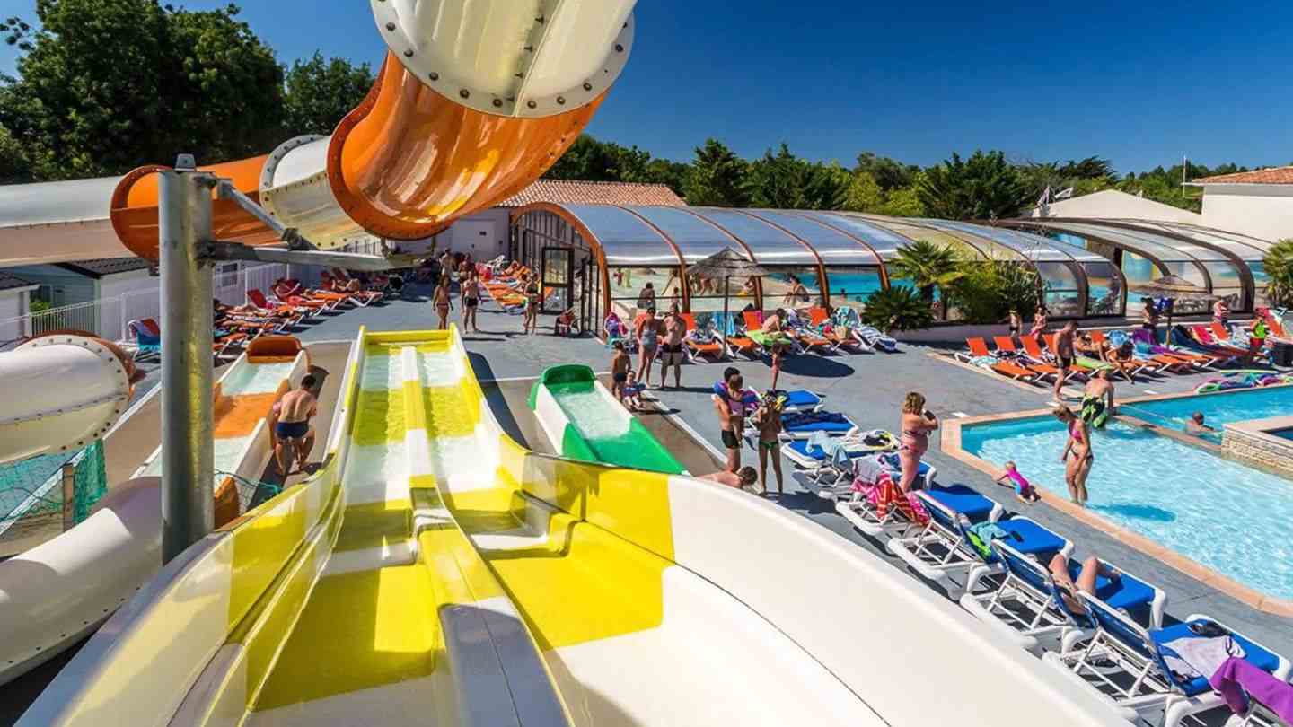 Piscine de camping Aloa Vacances