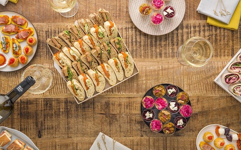 Assortiment de canapés flunch Traiteur