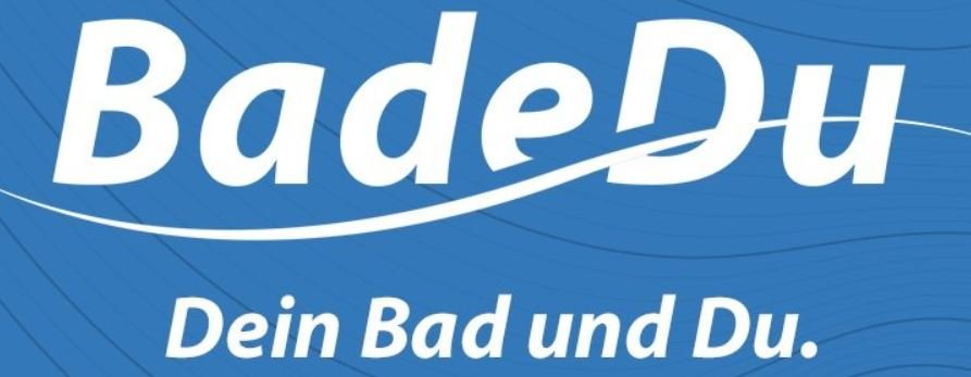 blaues Logo für die BadeDu-Gutscheinseite mit Slogan "BadeDu – Dein Bad und Du."