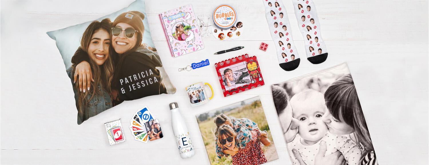 bannière photo avec des coussins, posters et cartes personnalisés Wanapix