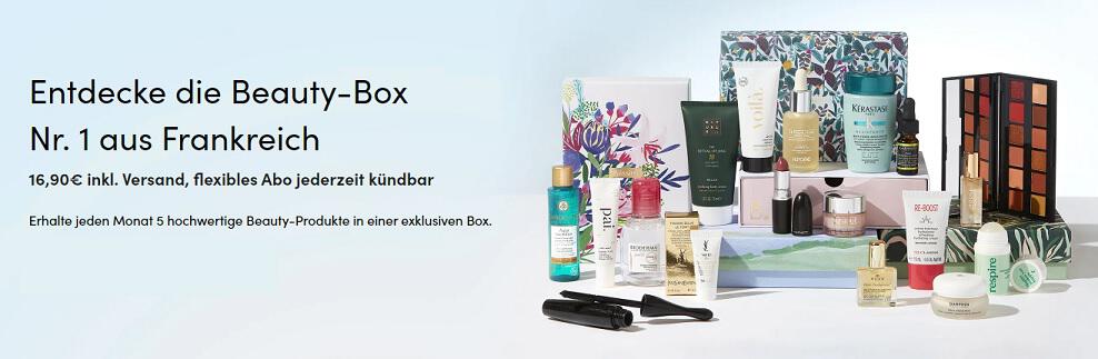 Ausgepackte Blissim Beauty-Boxen