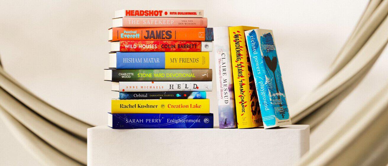 Bookshop.org how to save banner showing a pile of books on a cream pedestal