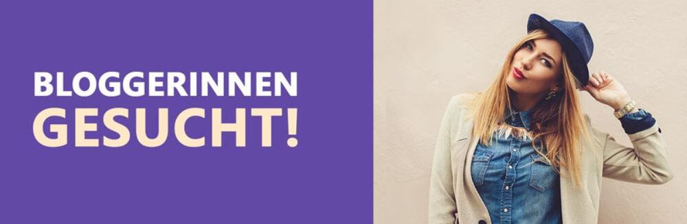 Banner für das Brasty Blogger-Programm: "Bloggerinnen gesucht!" und Foto einer Frau in Jeanshemd und Cardigan mit Hut und Duckface