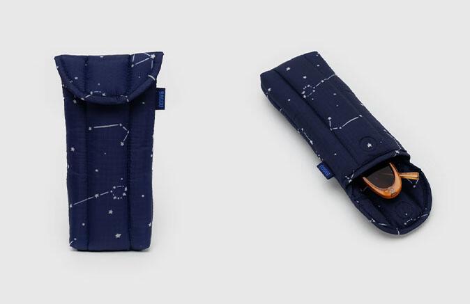 Baggu Puffy Glasses Sleeve (Constellation Midnight)