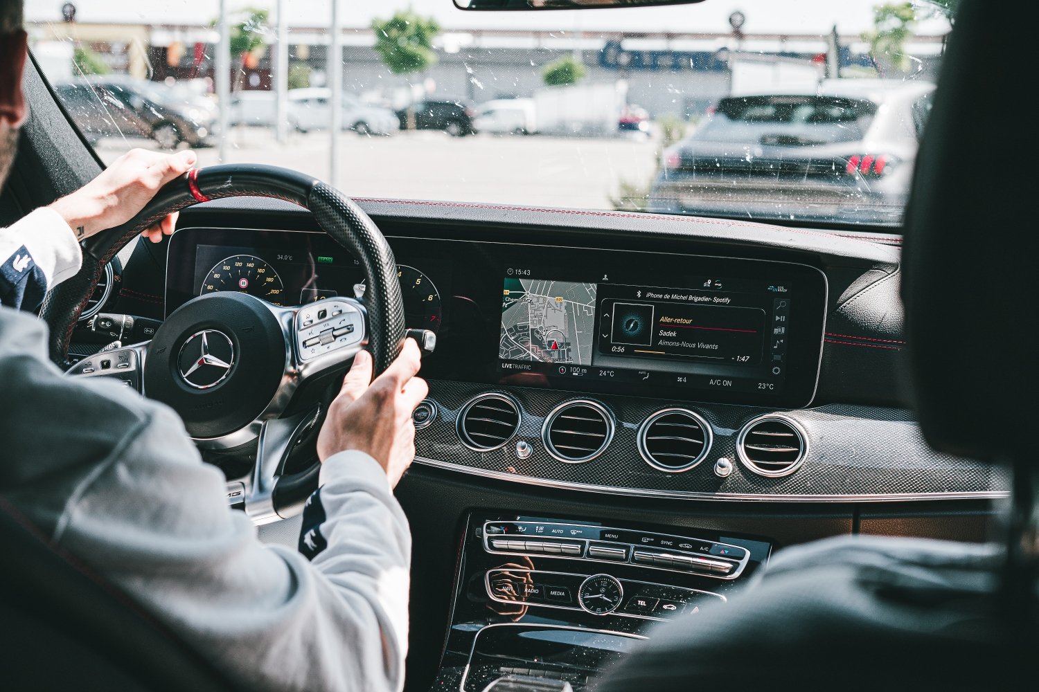 Pièces détachées de voiture Autodistribution