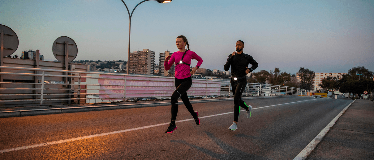 Finde passende Ausrüstung zum Laufen bei Decathlon