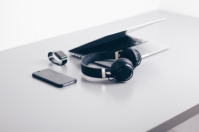 Smartwatch, Laptop, Smartphone und Kopfhörer Angebote am Cyber Monday