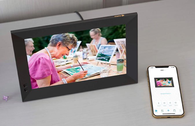 Nixplay Smart Photo Frame