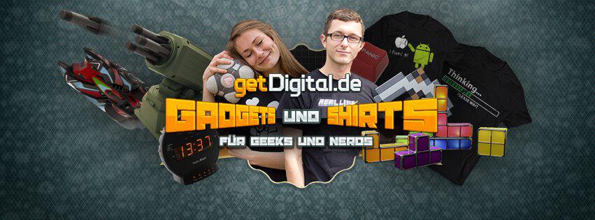 Banner für die GetDigital Gutscheinseite mit URL des Shops und Slogan "Gadgets und Shorts für Geeks und Nerds" sowie Videospielelementen