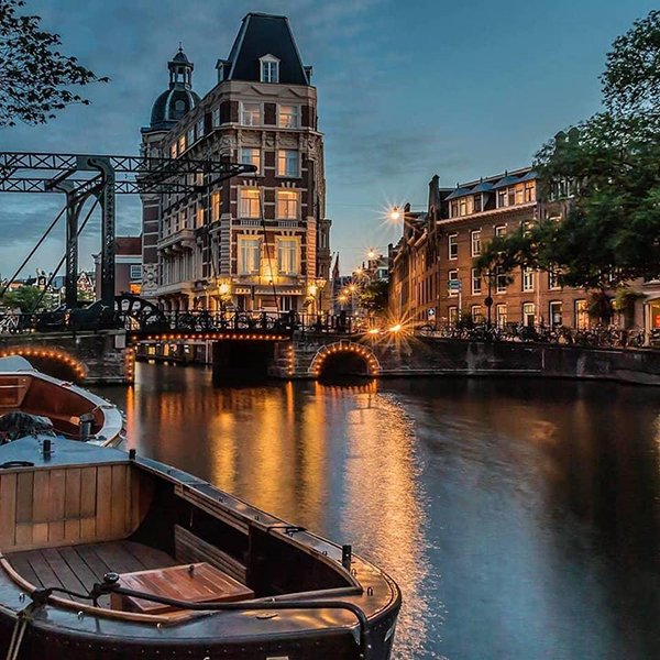 Omio Amsterdam