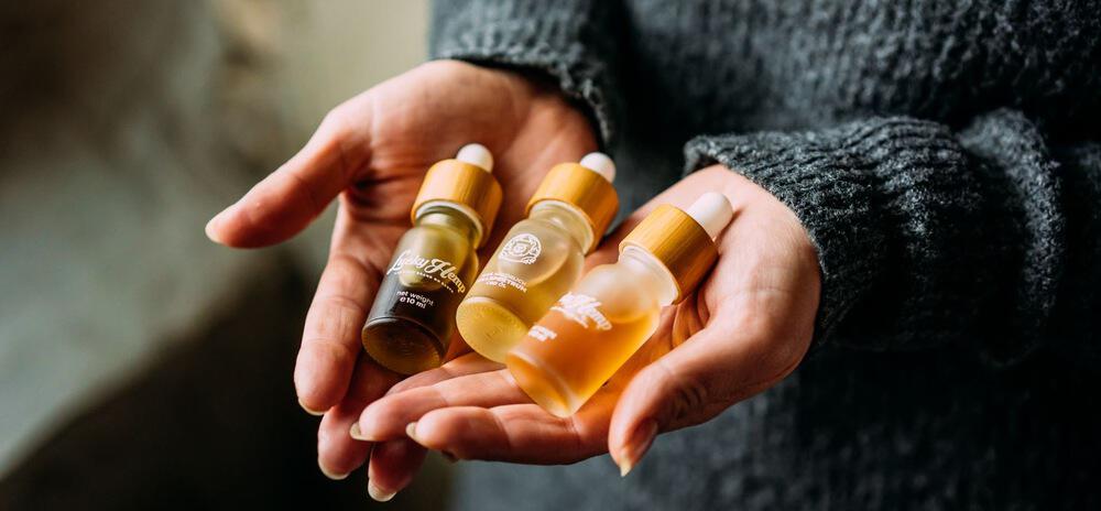 Drei verschiedene Lucky Hemp Öle