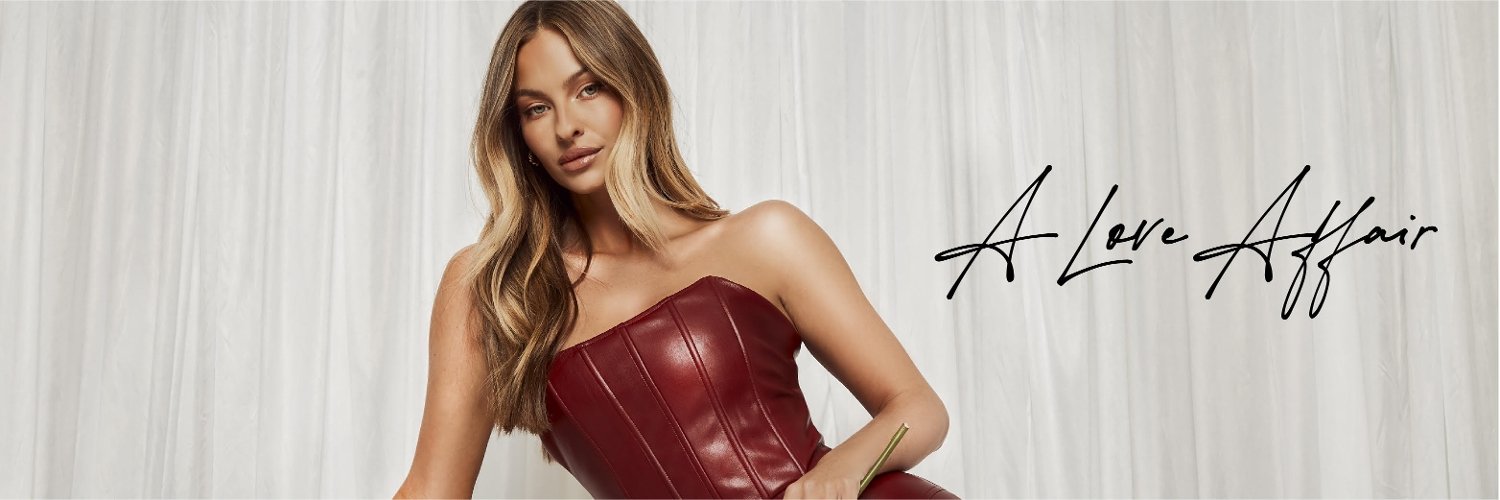 Woman in Luxe to Kill corset top