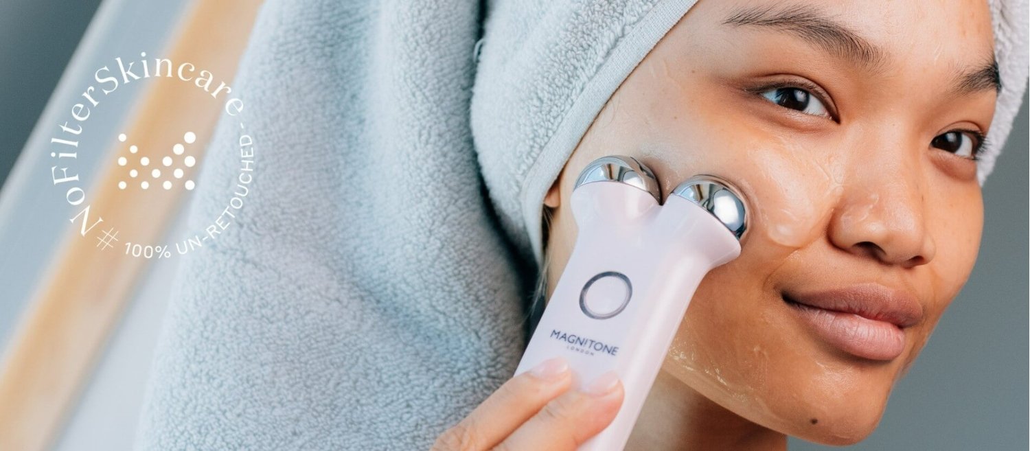 Magnitone - Woman using device on face