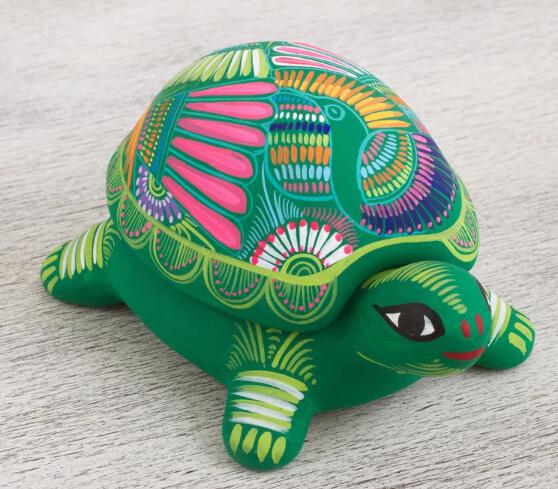 Novica Painted Turtle décorative Box