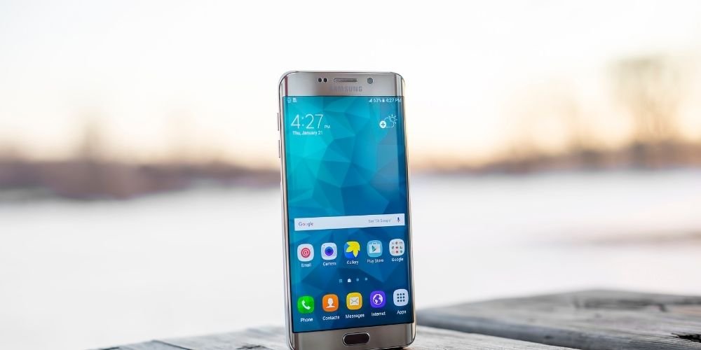Smartphone debout