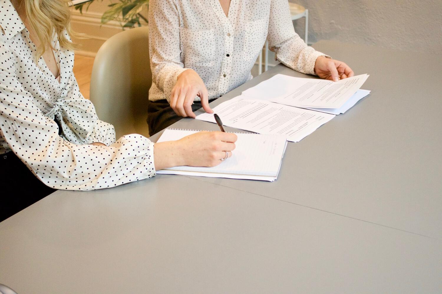 Signature de contract avec LegalPlace