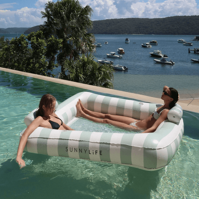 Sunnylife pool float with two women