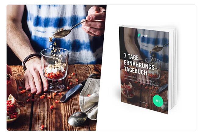 Zubereitung von Joghurt mit Granola und Früchten mit Hinweis auf das kostenlose 7-tägige Upfit Ernährungstagebuch